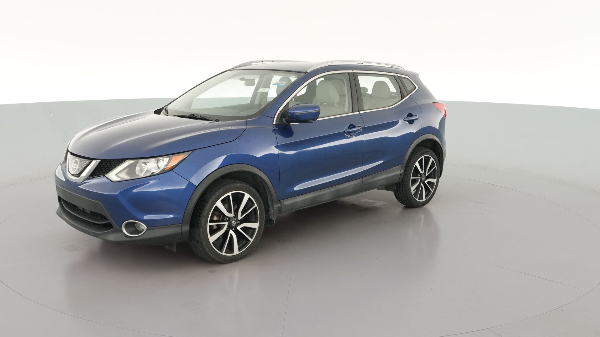 2018 Nissan Rogue Sport vehicle photo