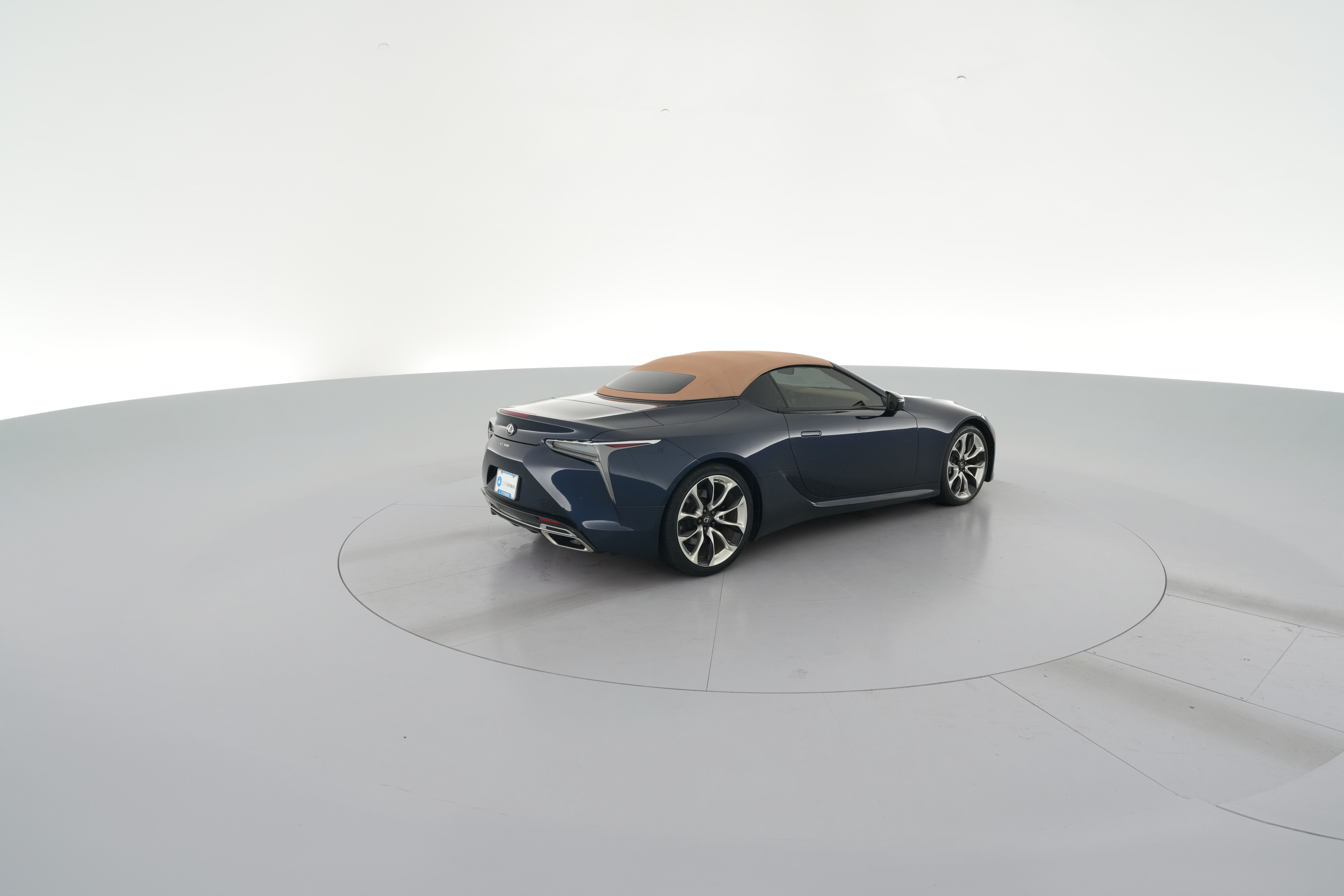 2021 Lexus LC 500 - Photo 31