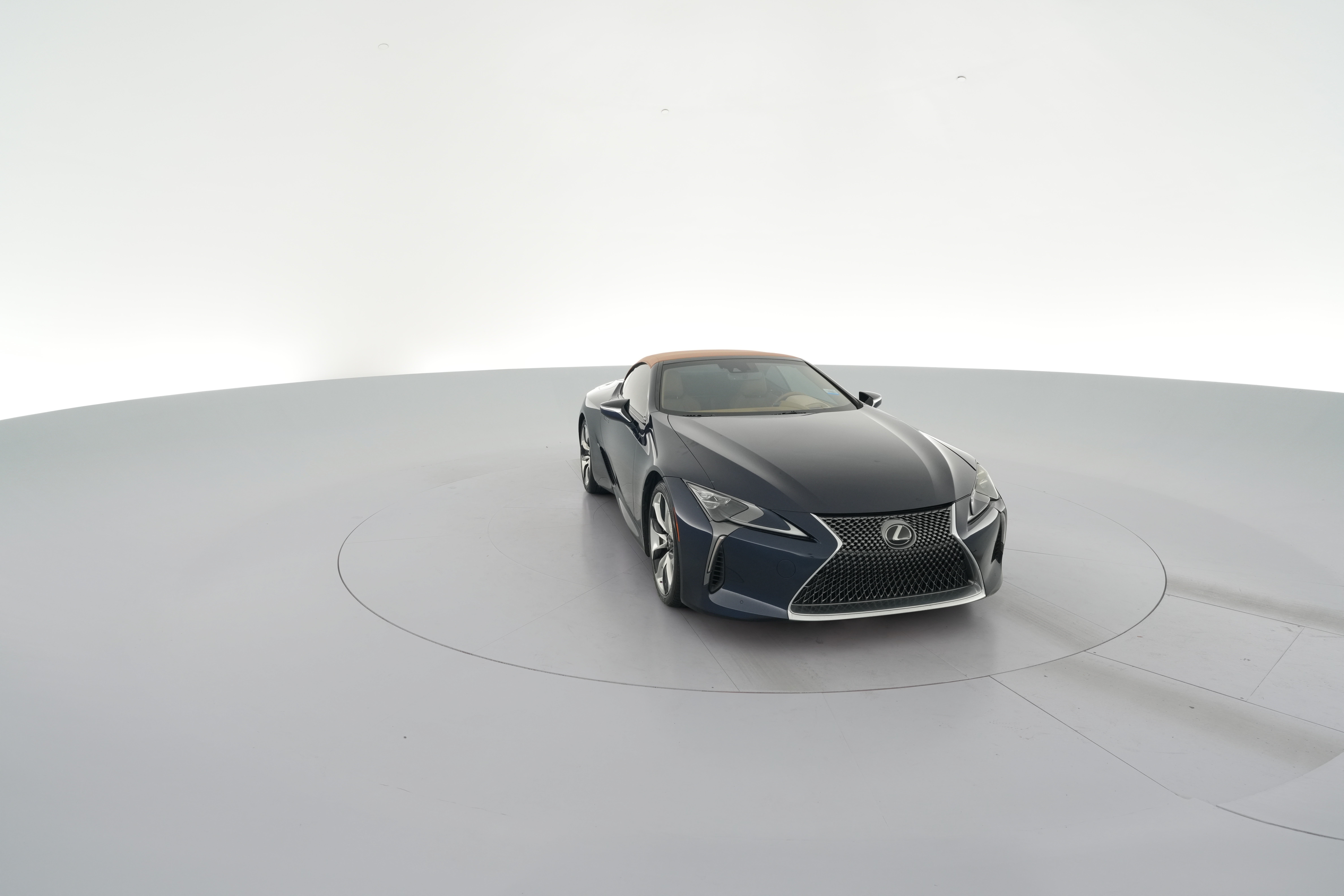 2021 Lexus LC 500 - Photo 36
