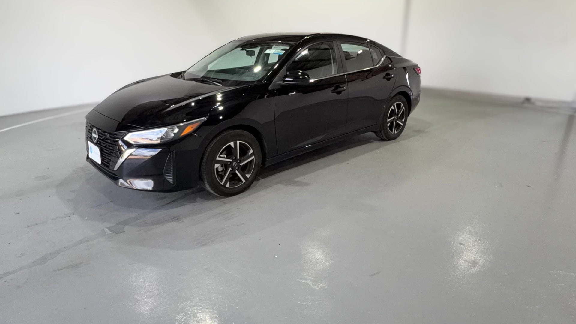 2025 Nissan Sentra vehicle photo