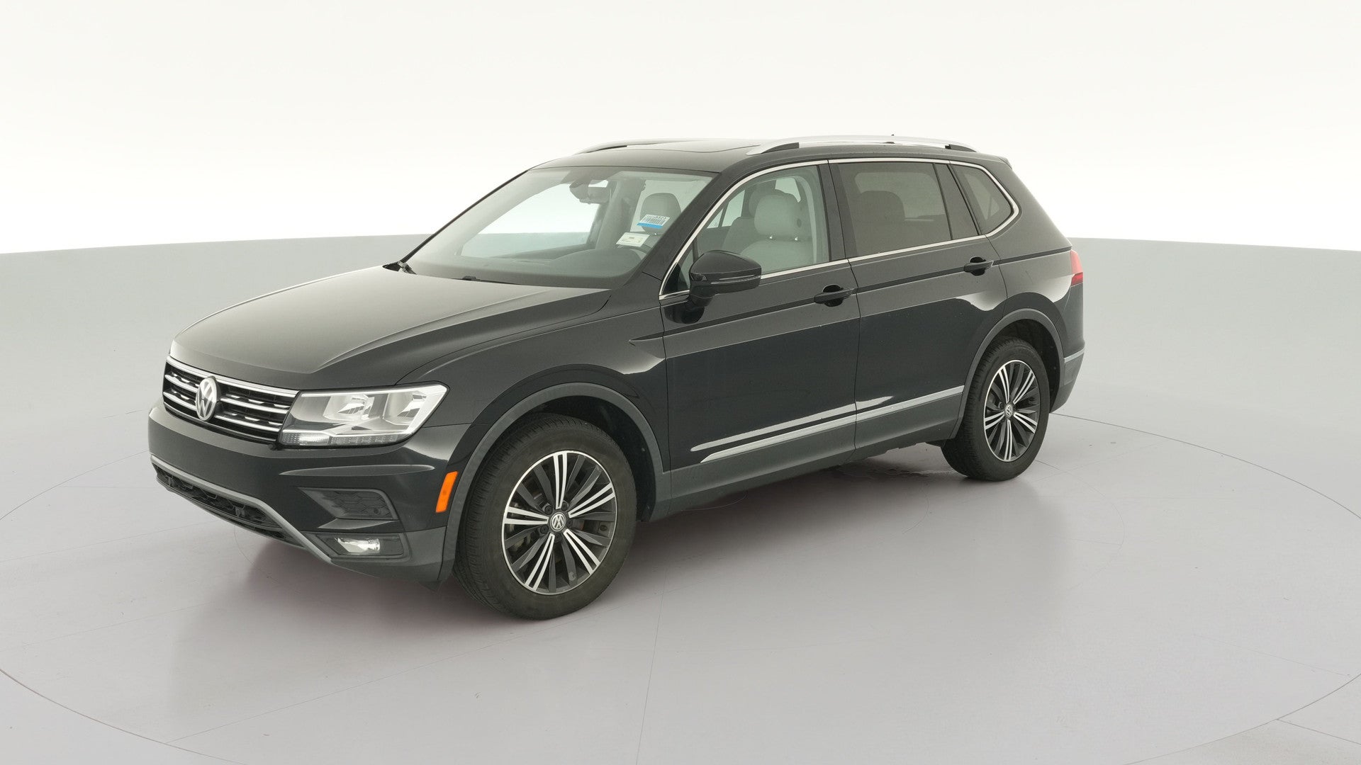 2019 Volkswagen Tiguan vehicle photo