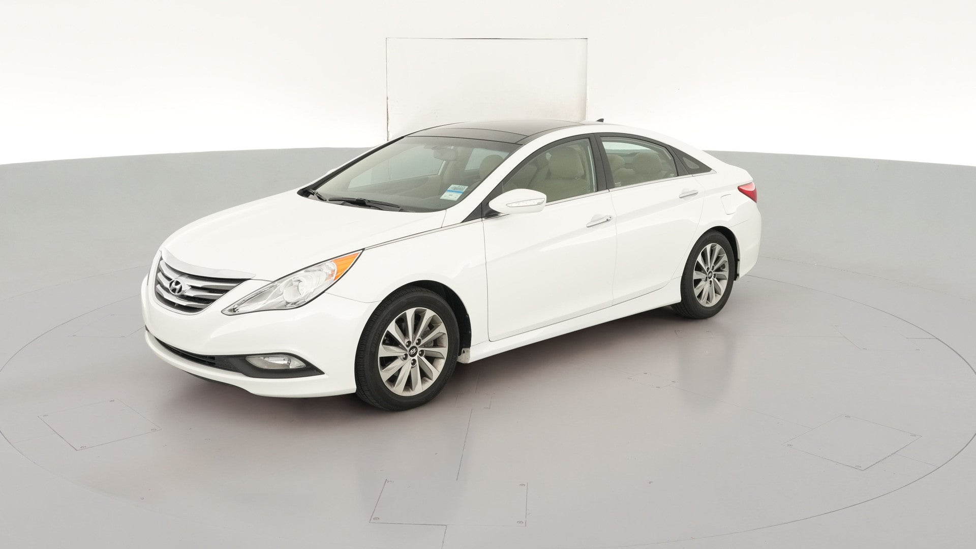 2014 Hyundai Sonata vehicle photo