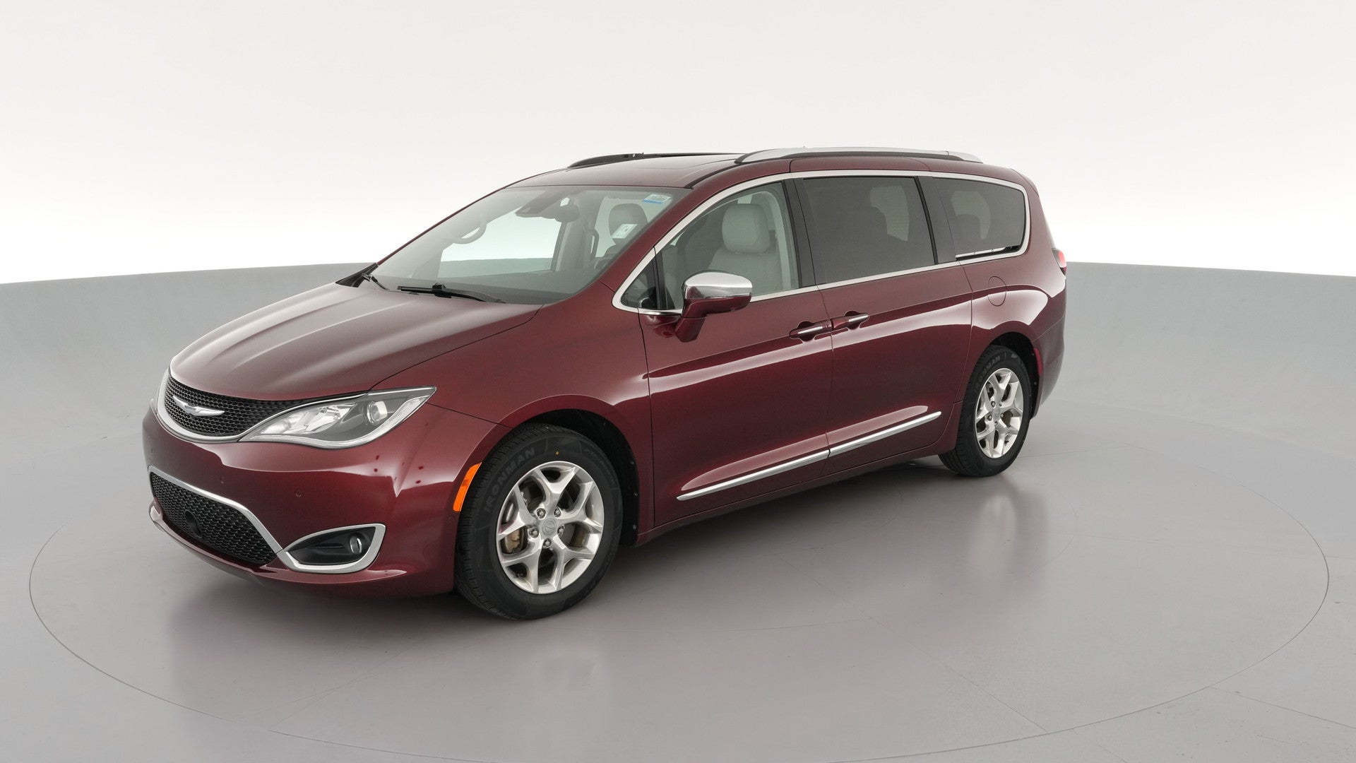 2017 Chrysler Pacifica vehicle photo