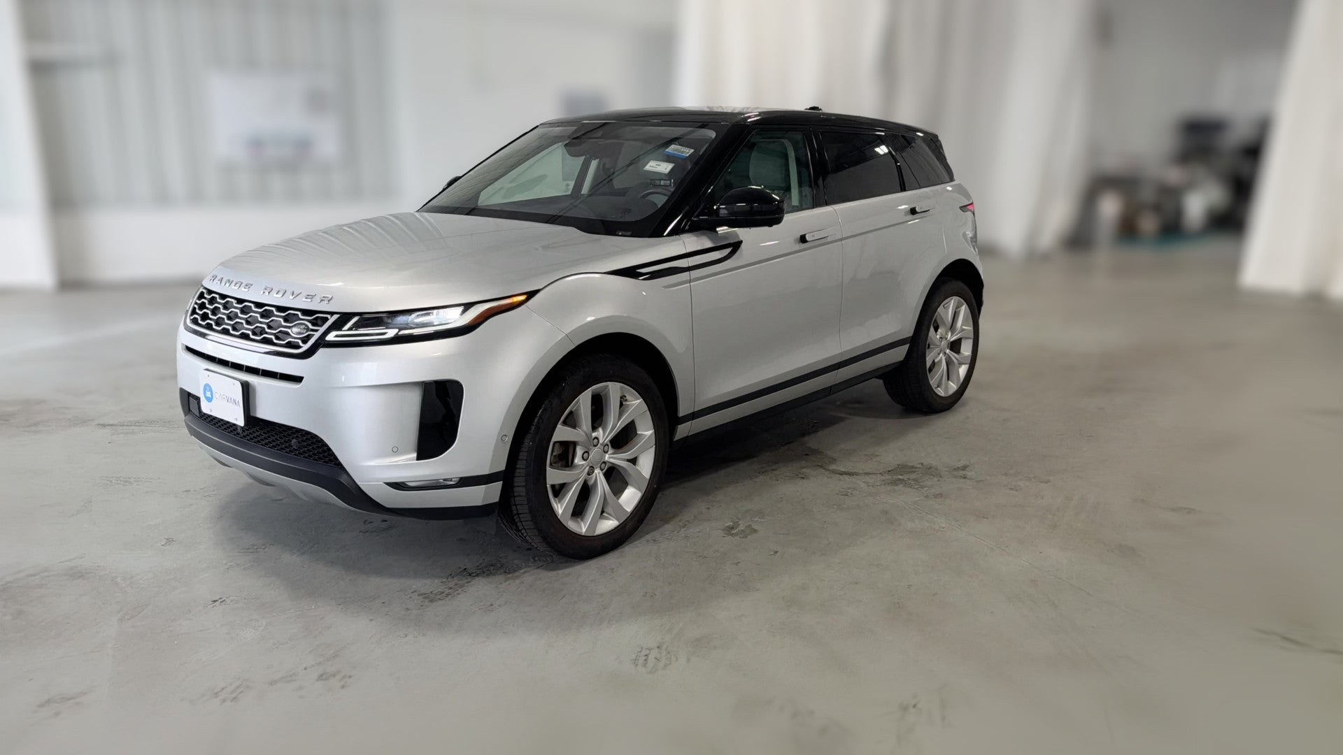 2020 Land Rover Range Rover Evoque vehicle photo