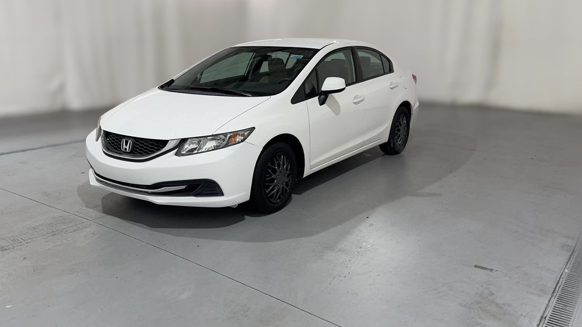 2013 Honda Civic vehicle photo