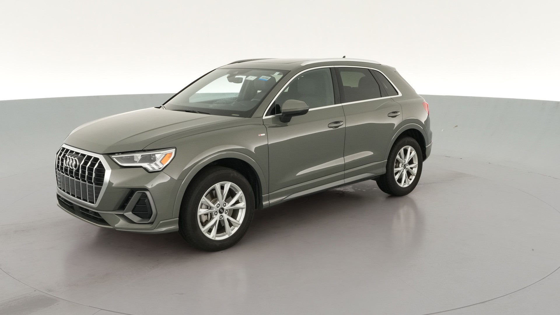 2025 Audi Q3 vehicle photo