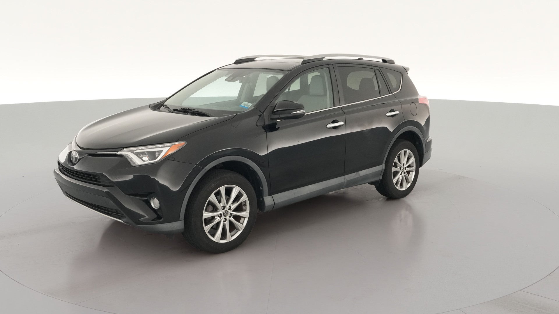 2018 Toyota RAV4 vehicle photo