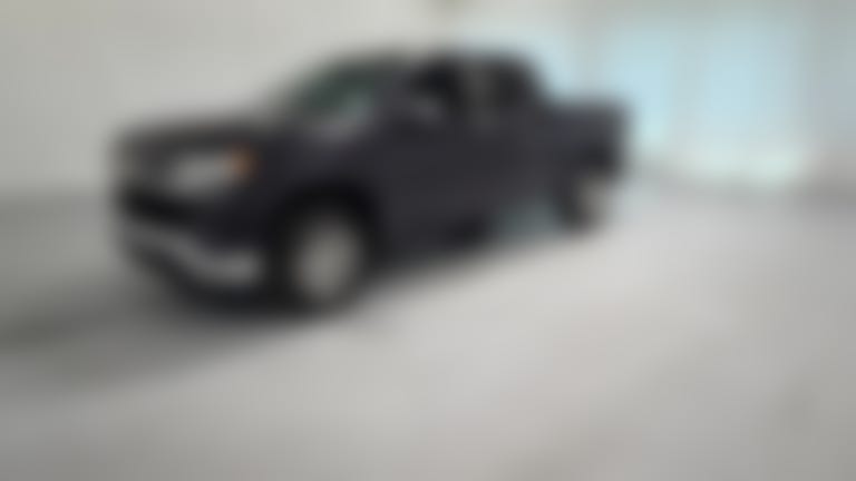 2022 Chevrolet Silverado 1500 Crew Cab vehicle photo