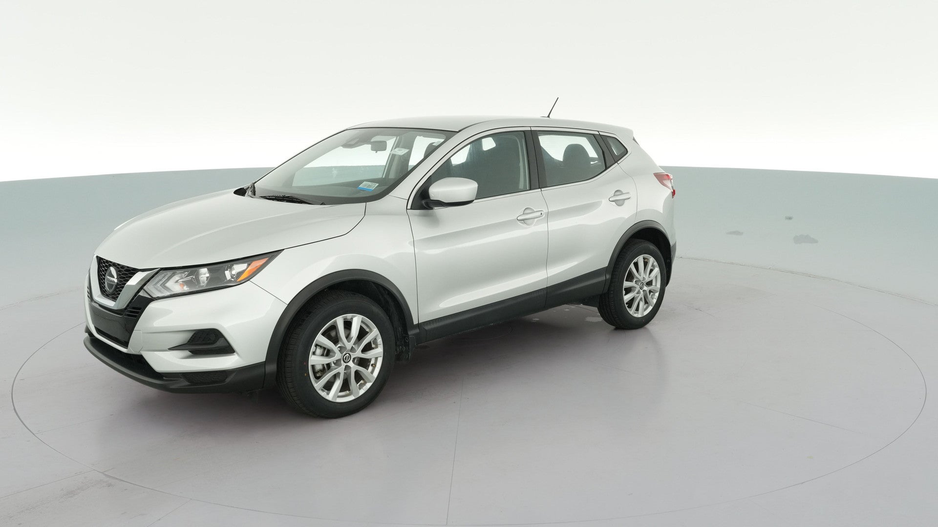 2022 Nissan Rogue Sport vehicle photo