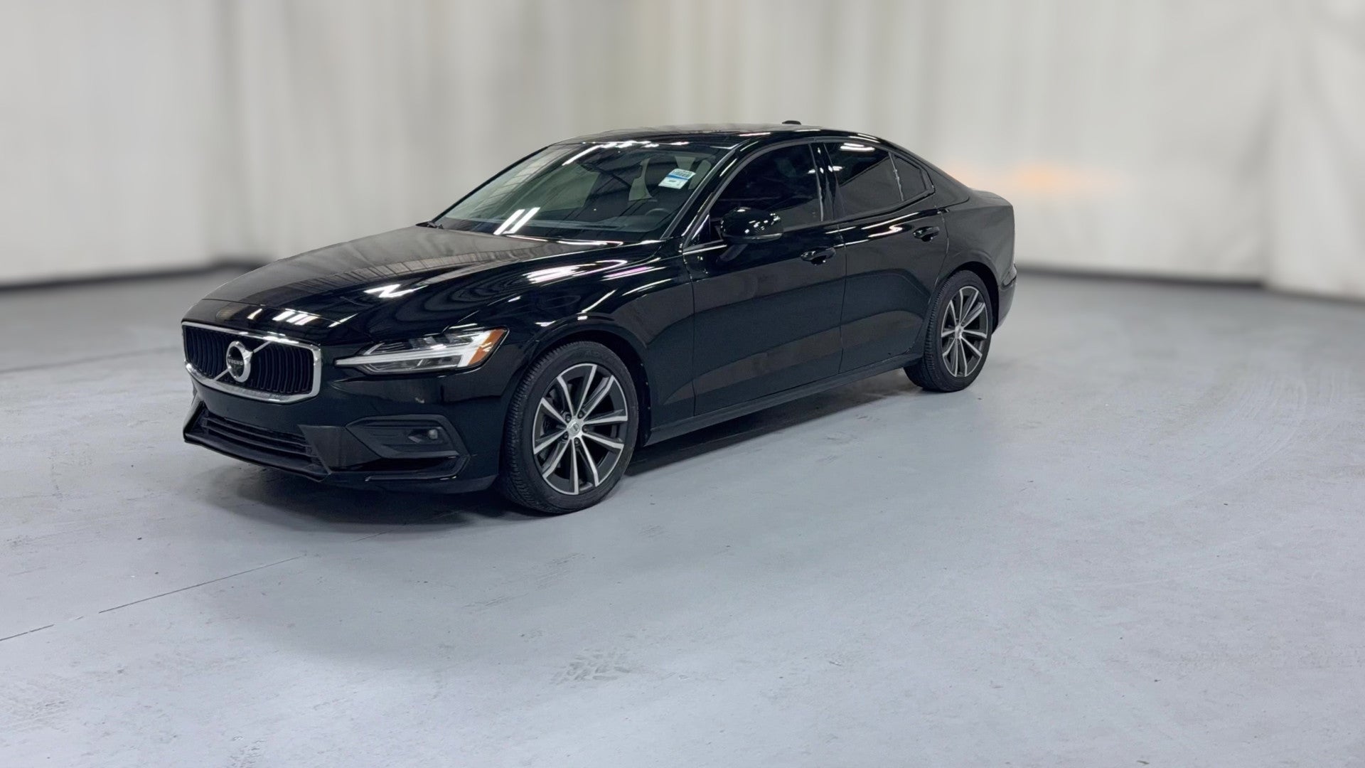 2021 Volvo S60 vehicle photo