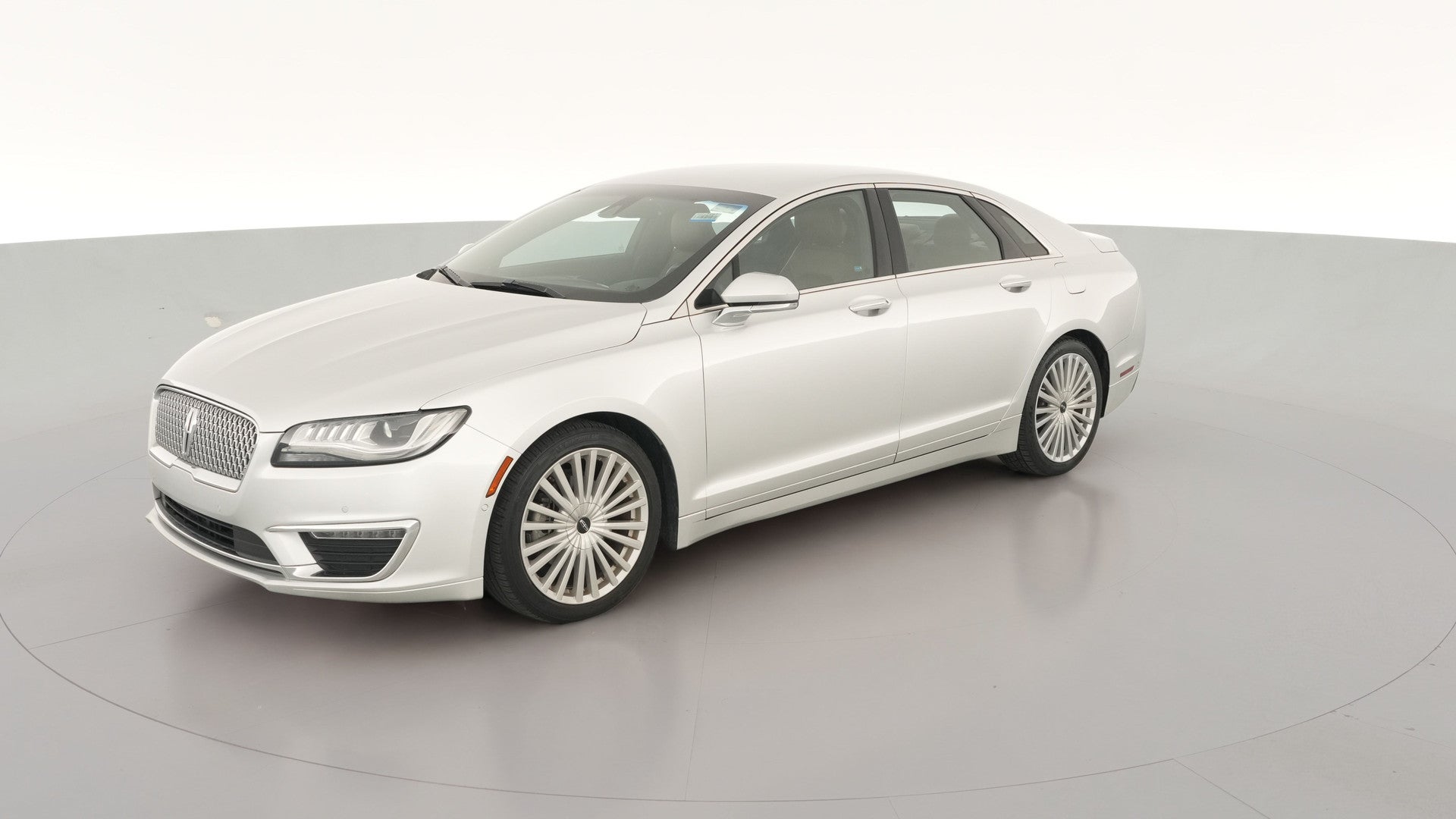 2017 Lincoln MKZ vehicle photo