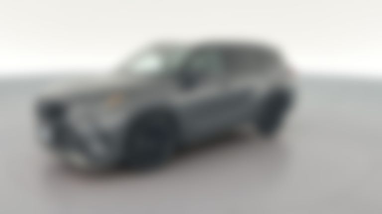 2025 Toyota Highlander vehicle photo