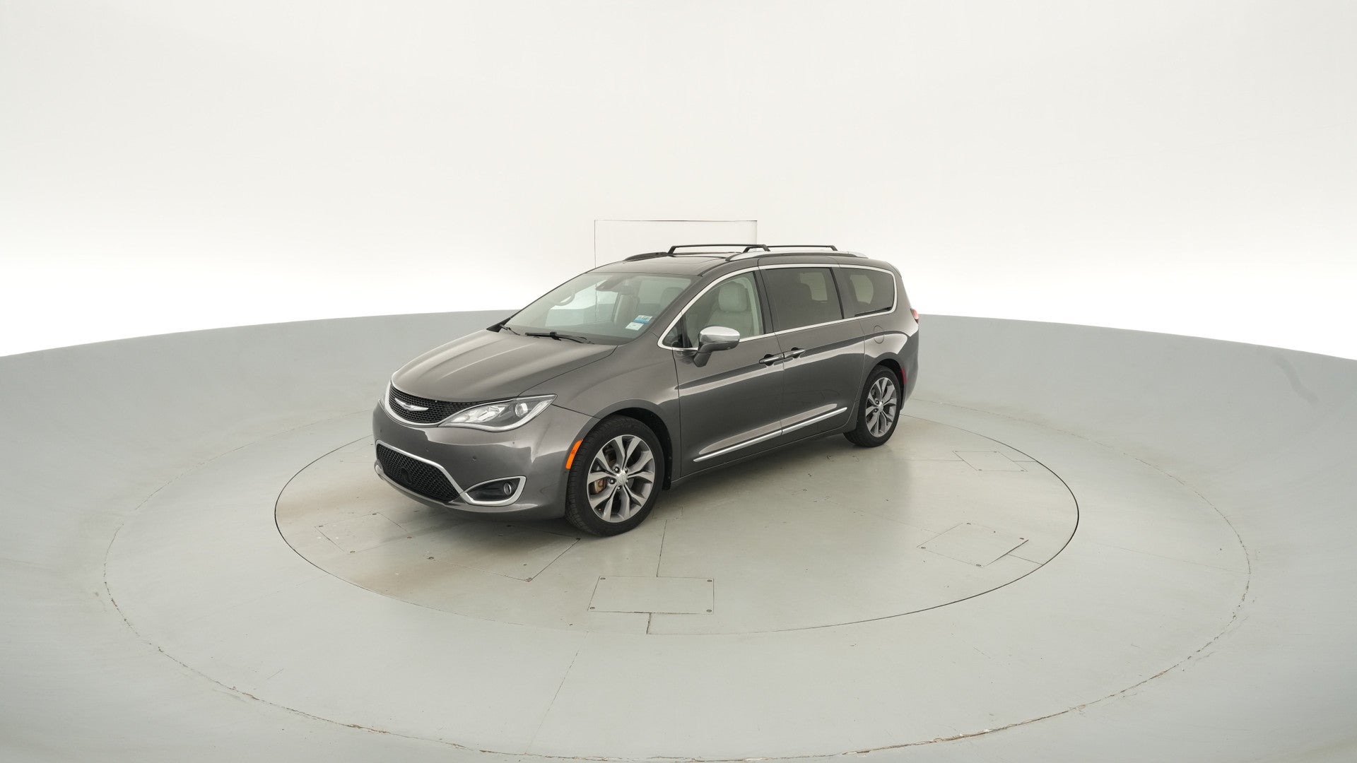 2020 Chrysler Pacifica vehicle photo