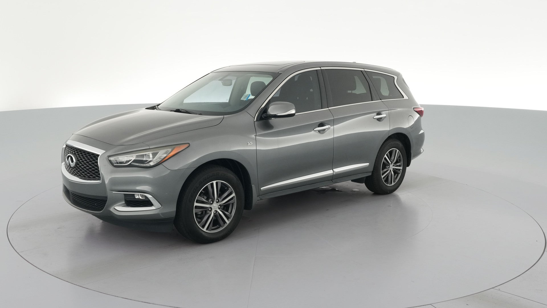 2018 INFINITI QX60 vehicle photo