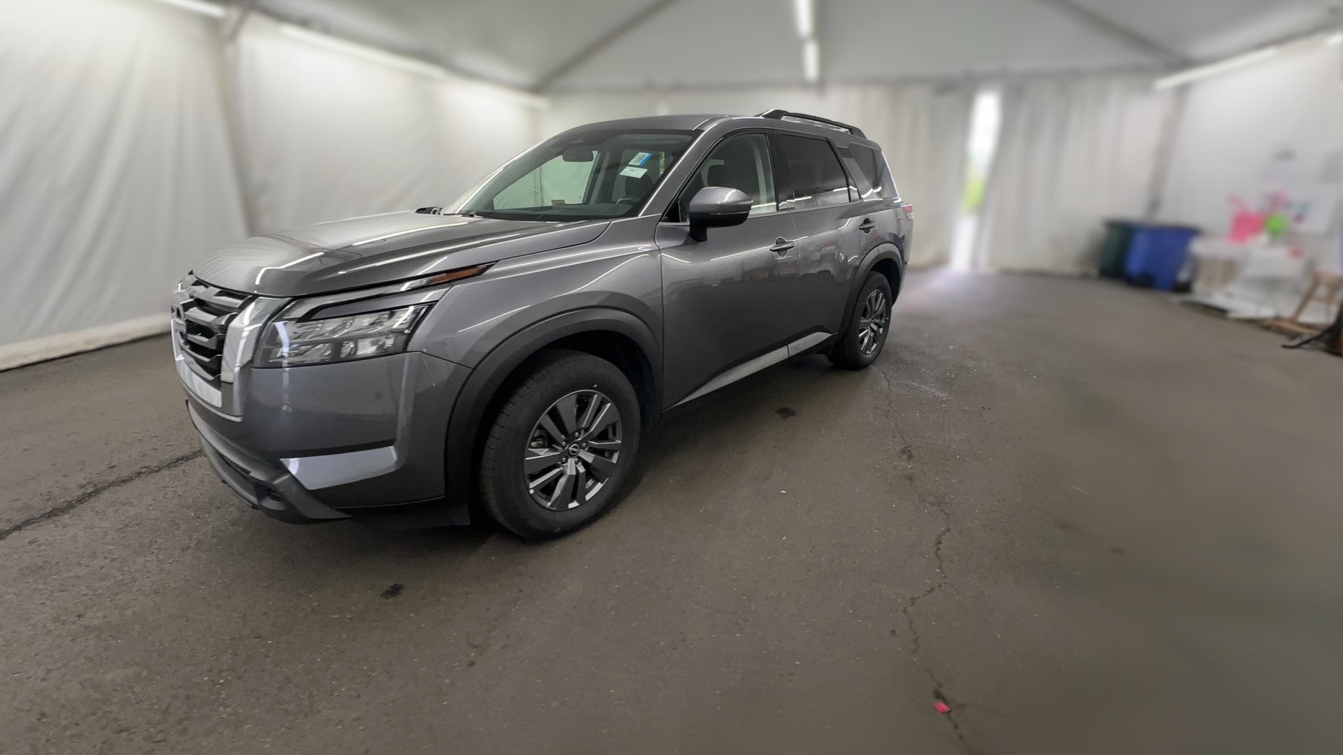 2025 Nissan Pathfinder vehicle photo