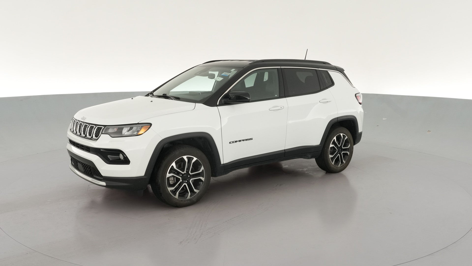 2023 Jeep Compass vehicle photo