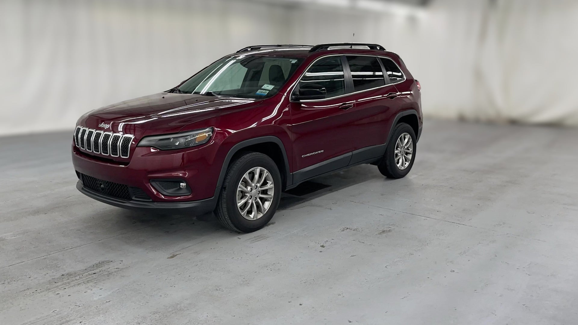 2022 Jeep Cherokee vehicle photo