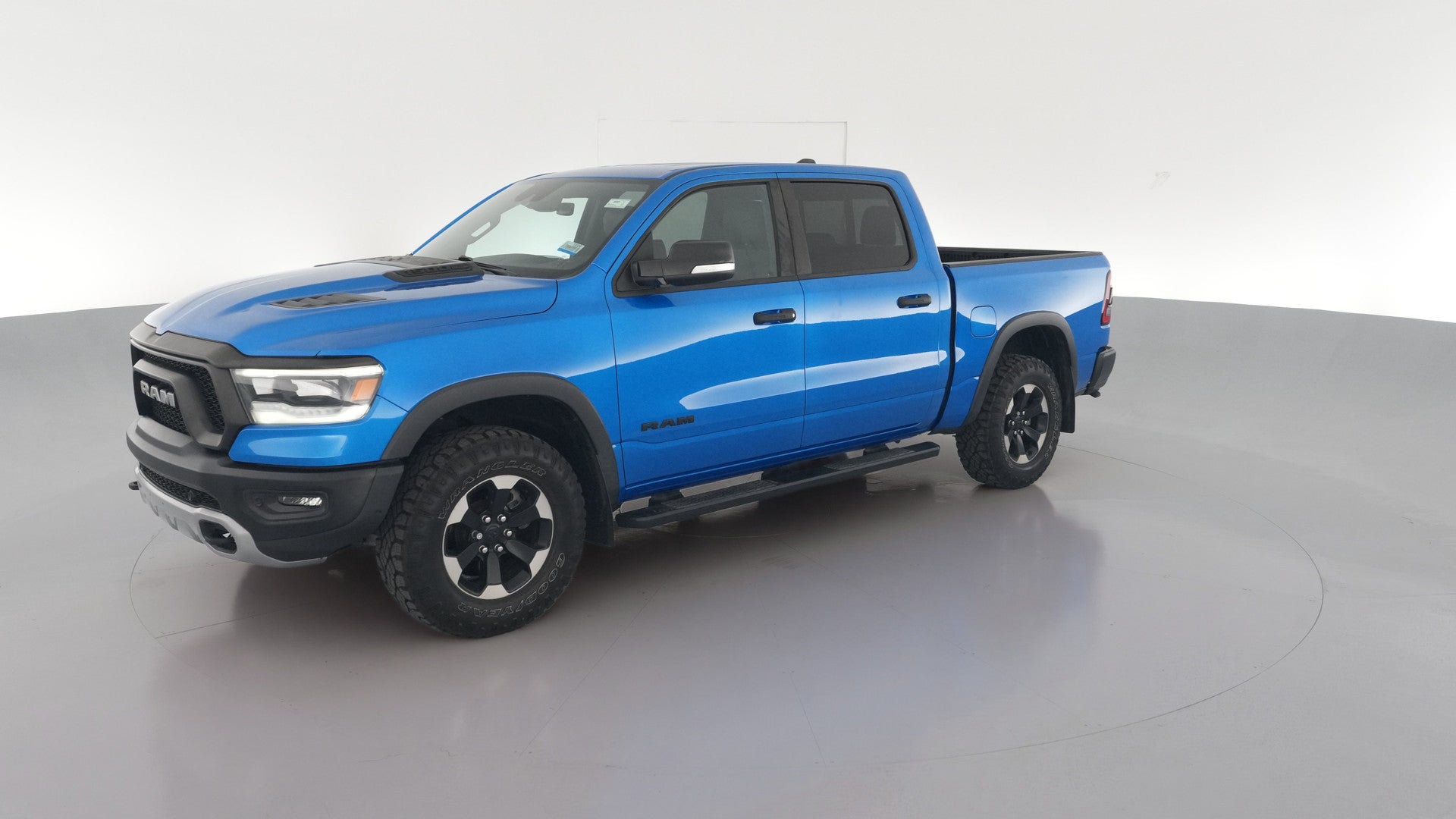 2021 Ram 1500 Crew Cab vehicle photo