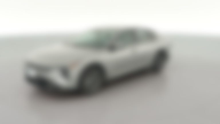 2025 Kia K4 vehicle photo