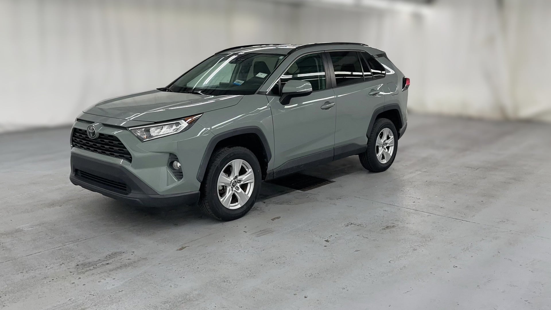 2021 Toyota RAV4 vehicle photo