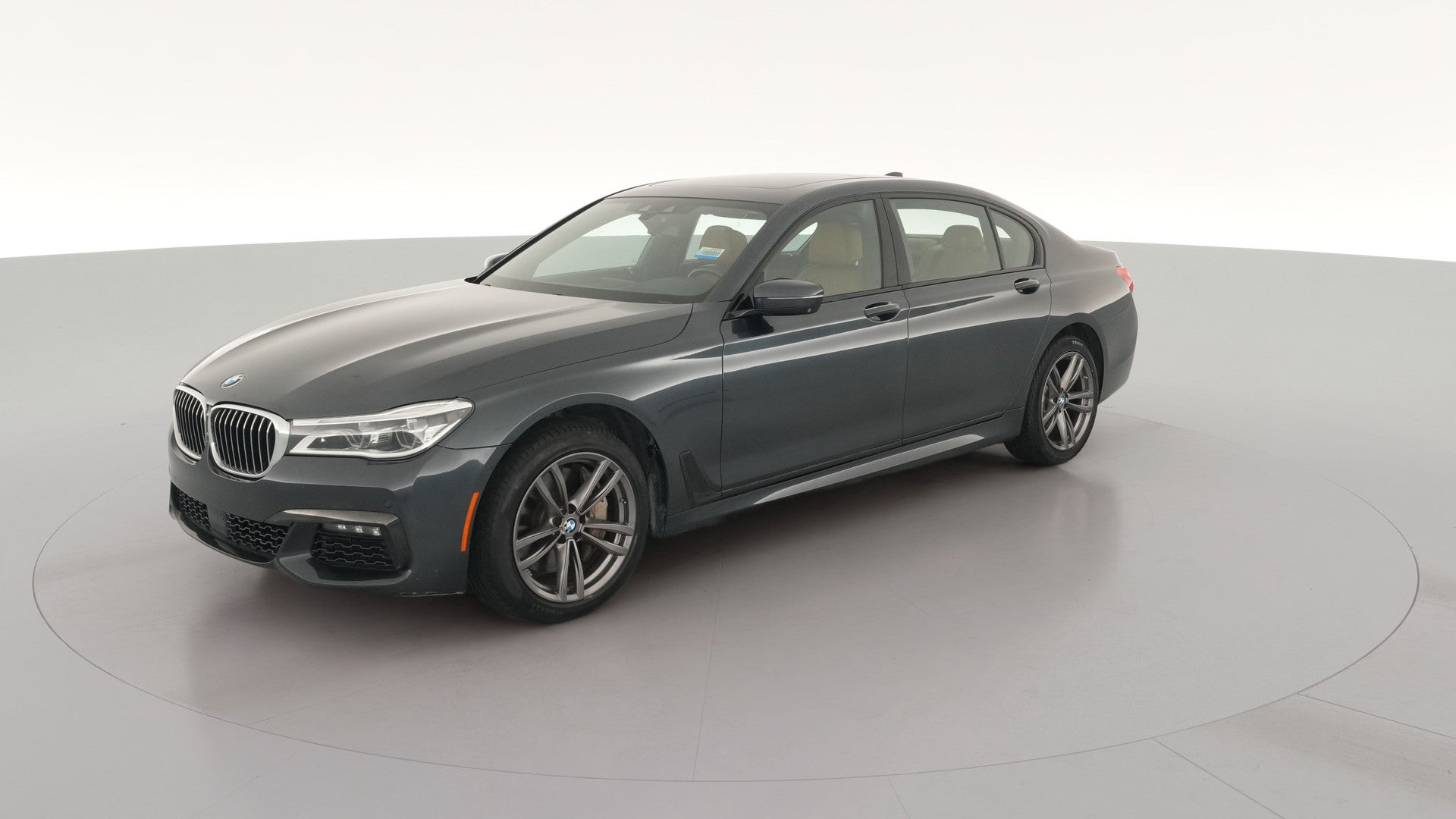 2016 BMW 7 Series vehicle photo