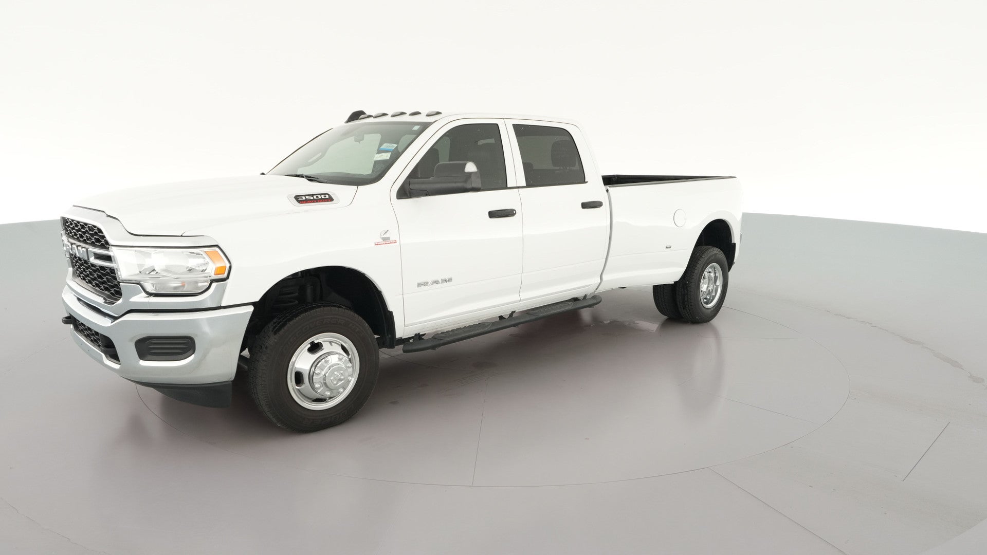 2022 Ram 3500 Crew Cab vehicle photo