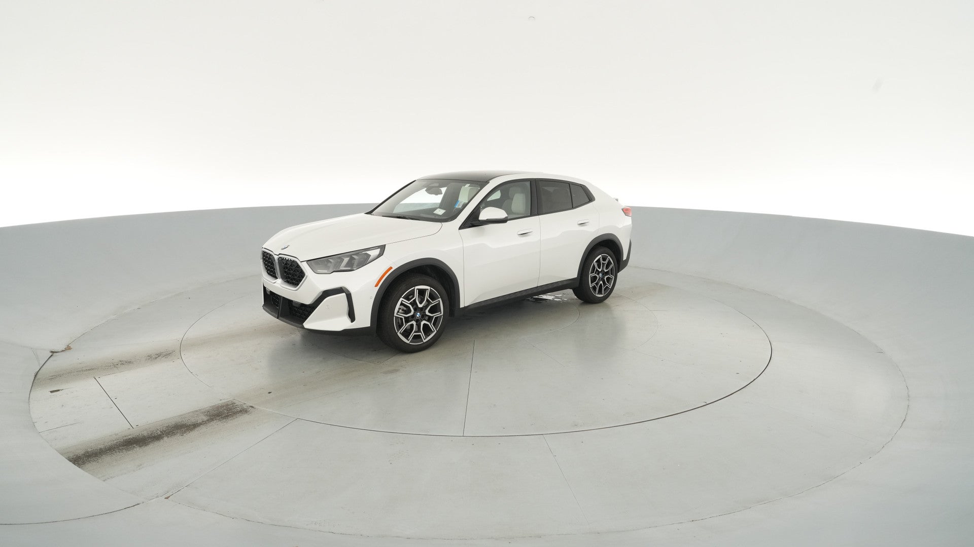 2026 BMW X2 vehicle photo