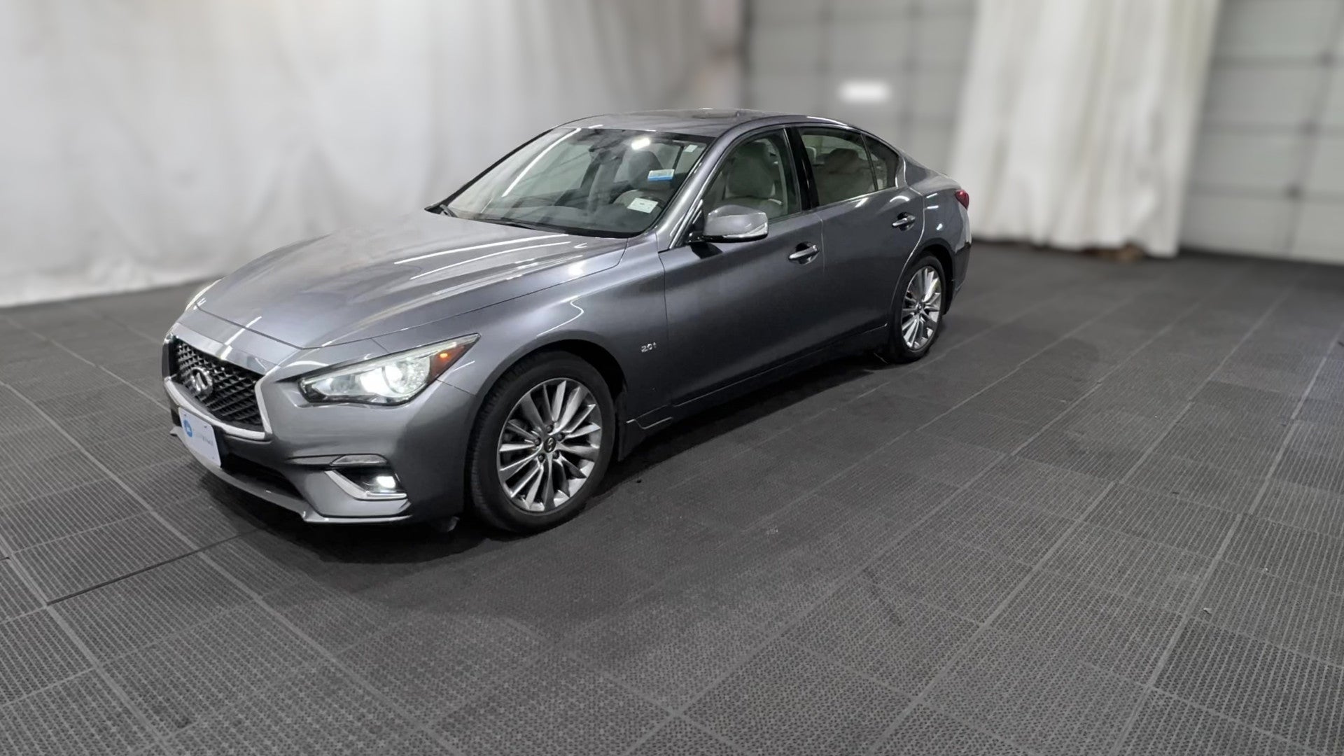 2018 INFINITI Q50 vehicle photo