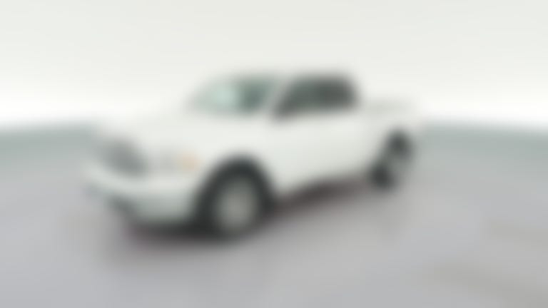 2016 Ram 1500 Crew Cab vehicle photo