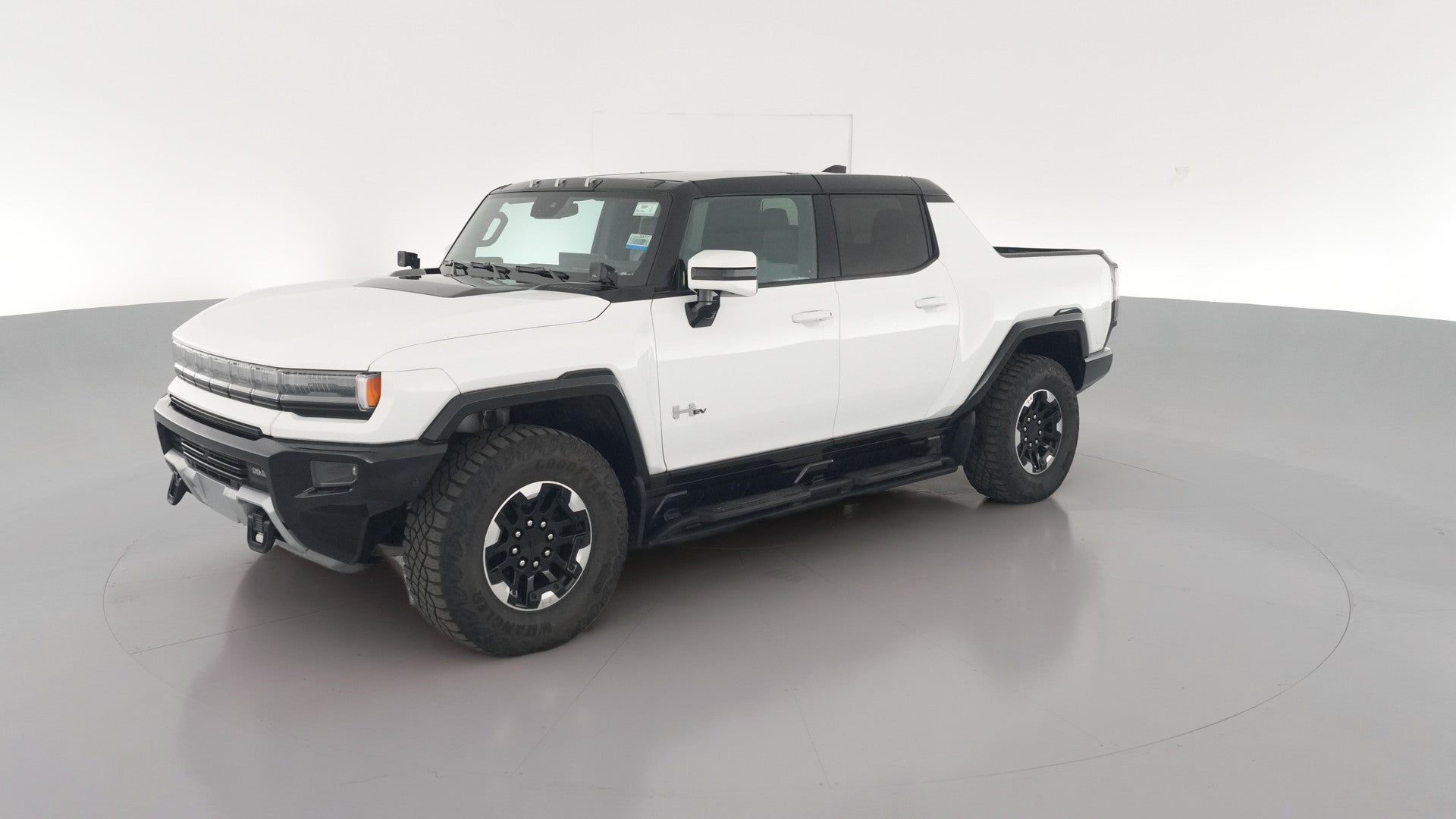 2022 GMC HUMMER EV Pickup vehicle photo