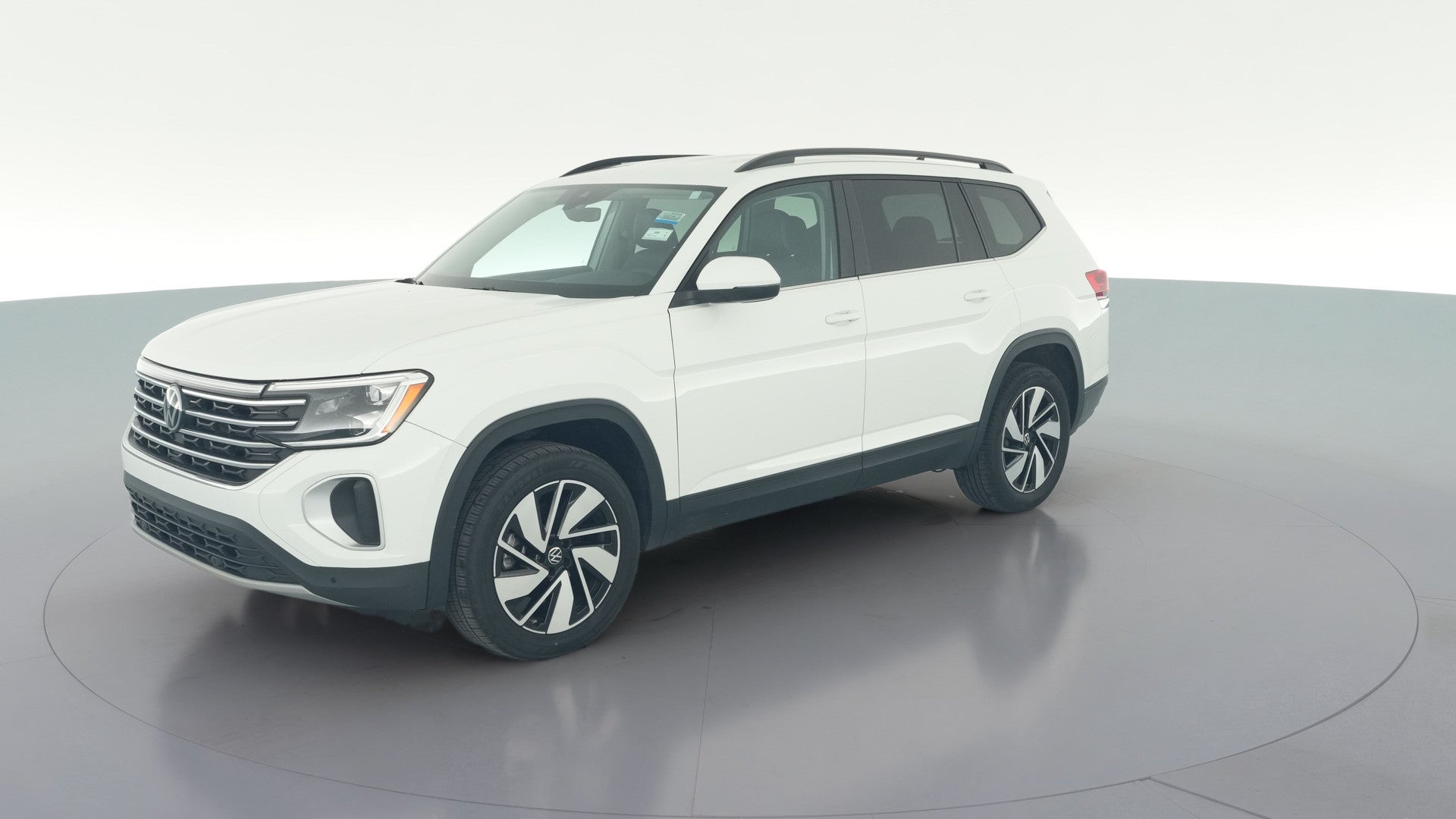 2025 Volkswagen Atlas vehicle photo