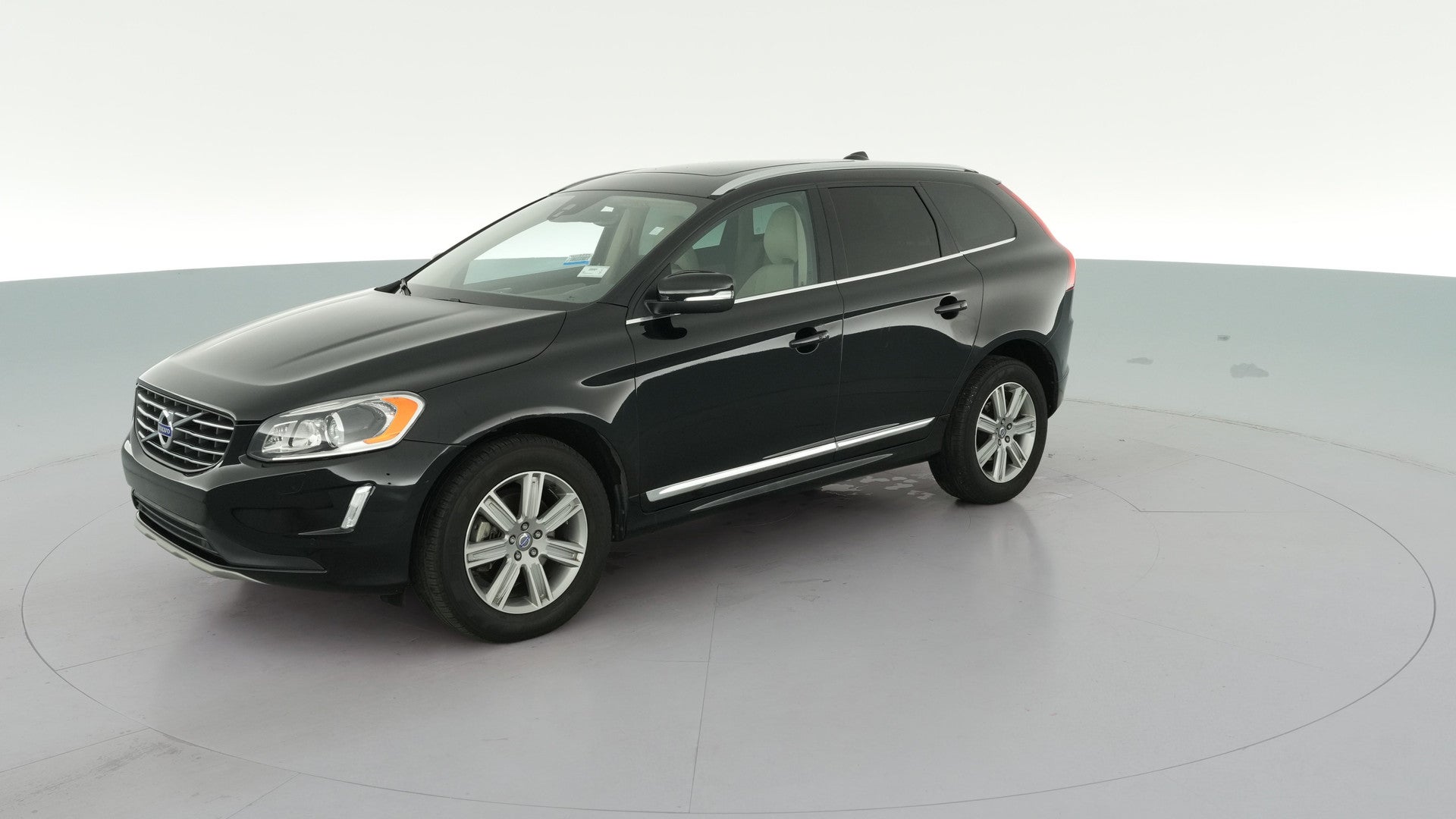 2017 Volvo XC60 vehicle photo