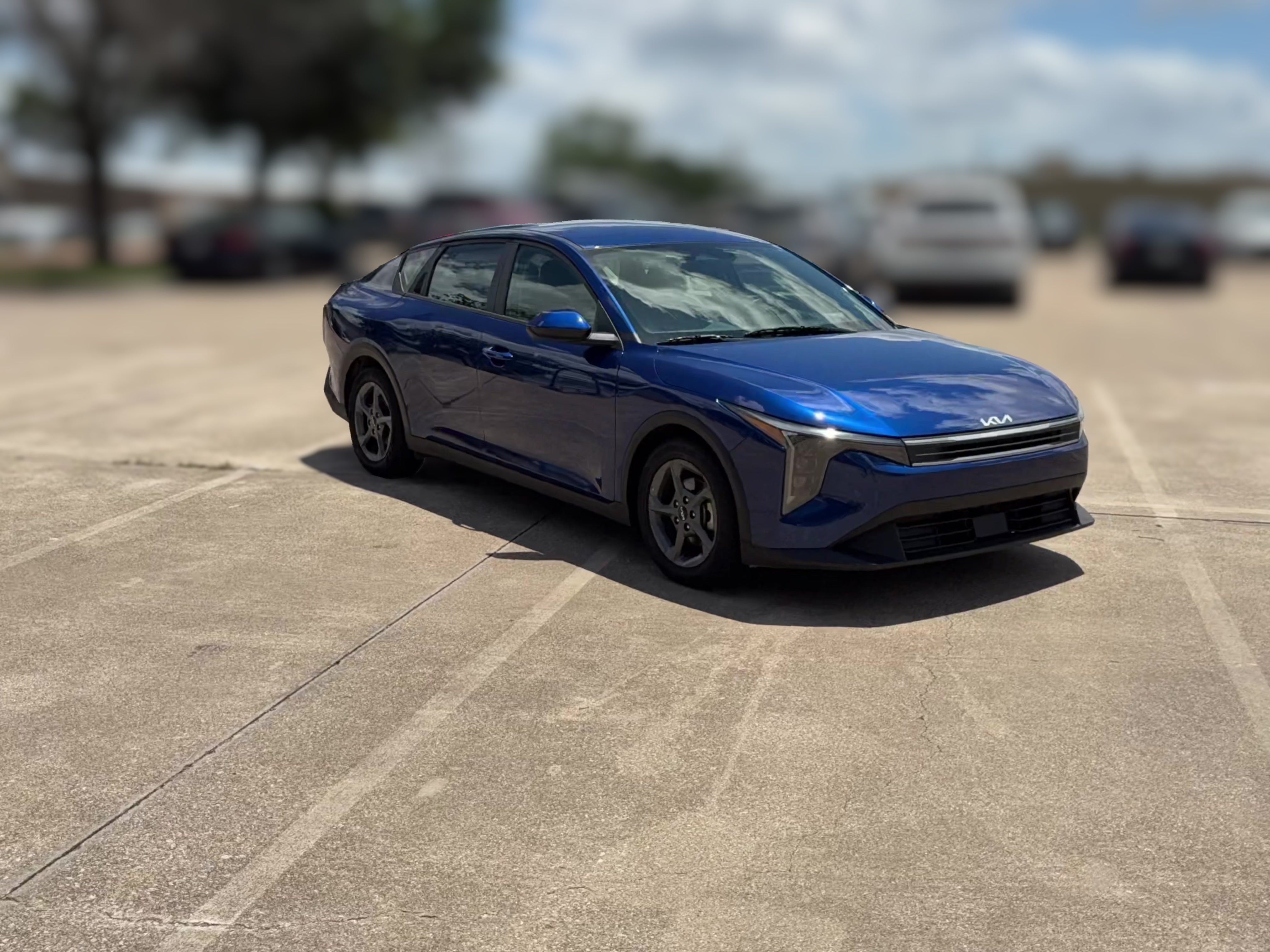 2025 Kia K4 LXS - Photo 34