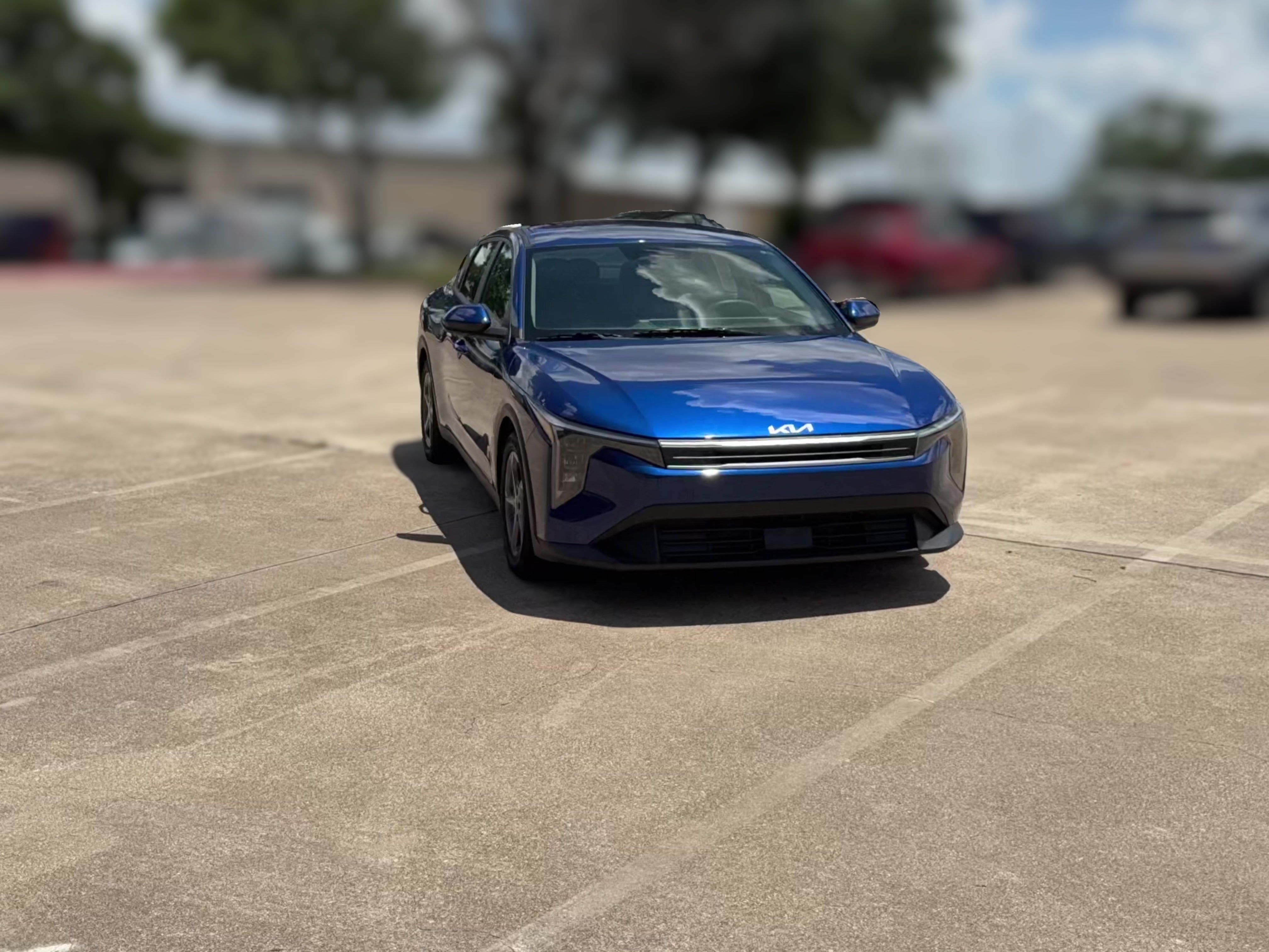 2025 Kia K4 LXS - Photo 35