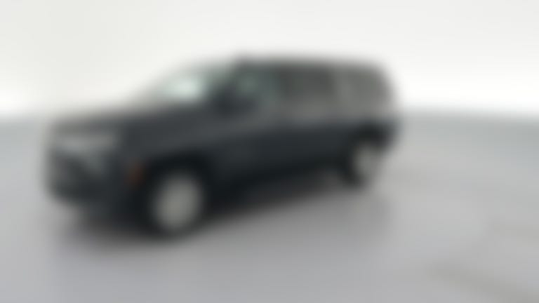 2025 Chevrolet Suburban vehicle photo