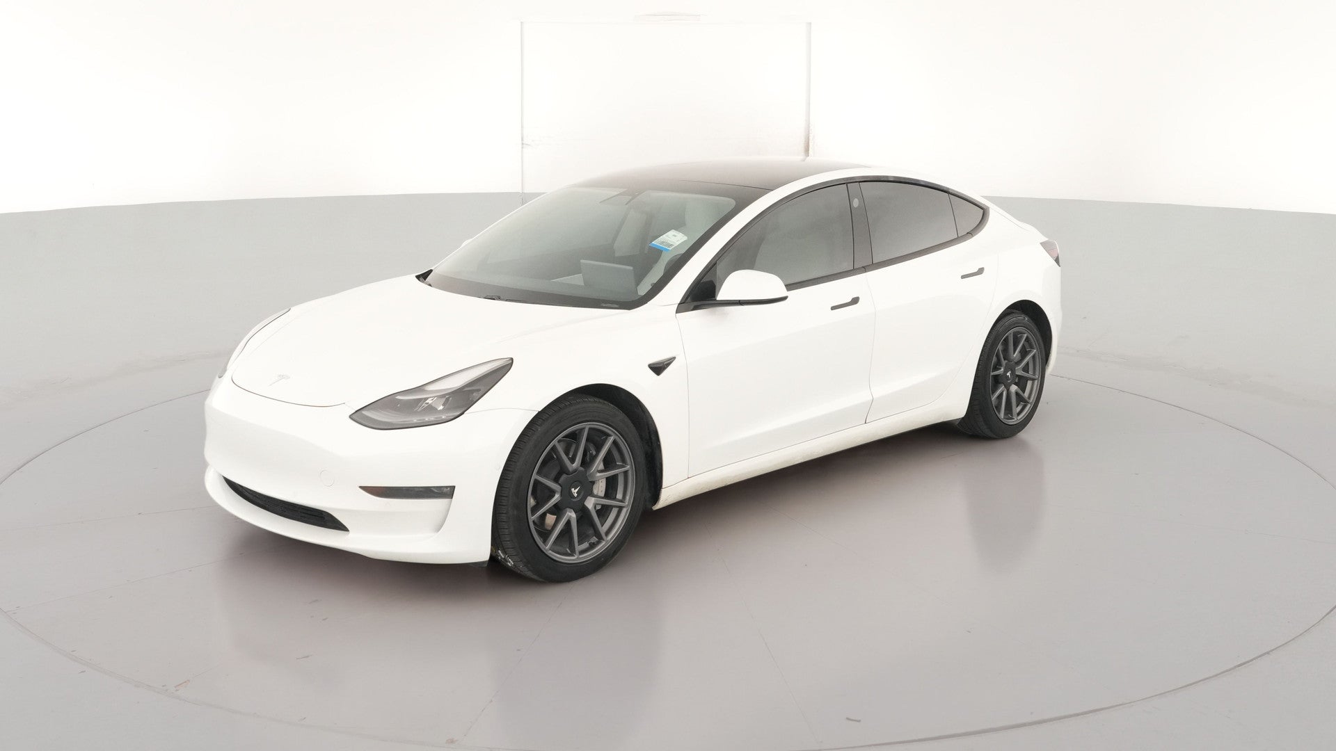 2021 Tesla Model 3 vehicle photo