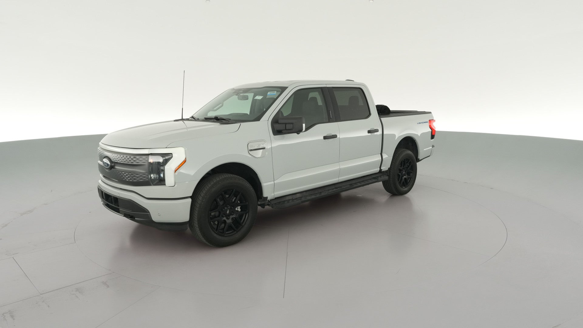2023 Ford F150 Lightning vehicle photo