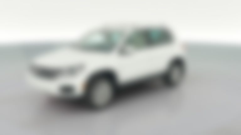 2017 Volkswagen Tiguan vehicle photo
