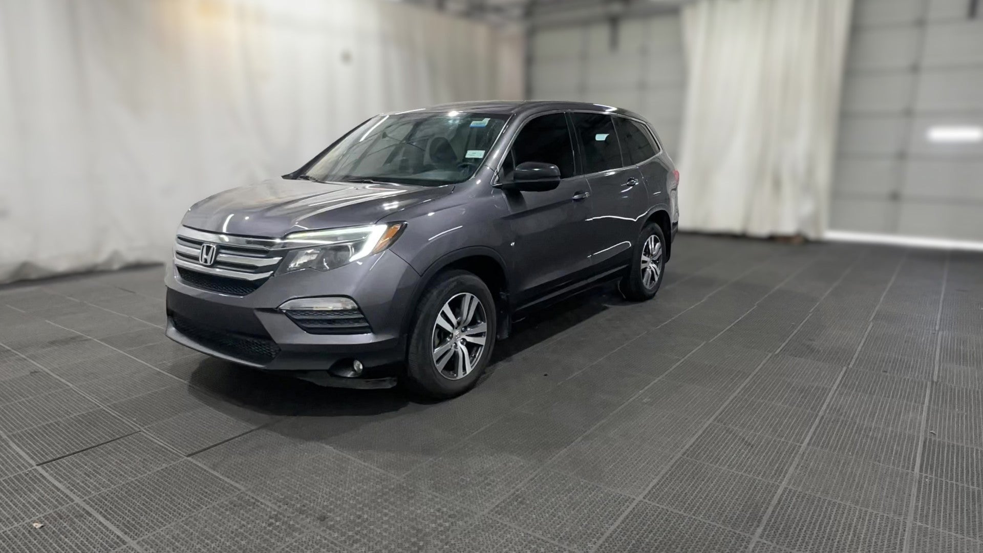 2018 Honda Pilot vehicle photo