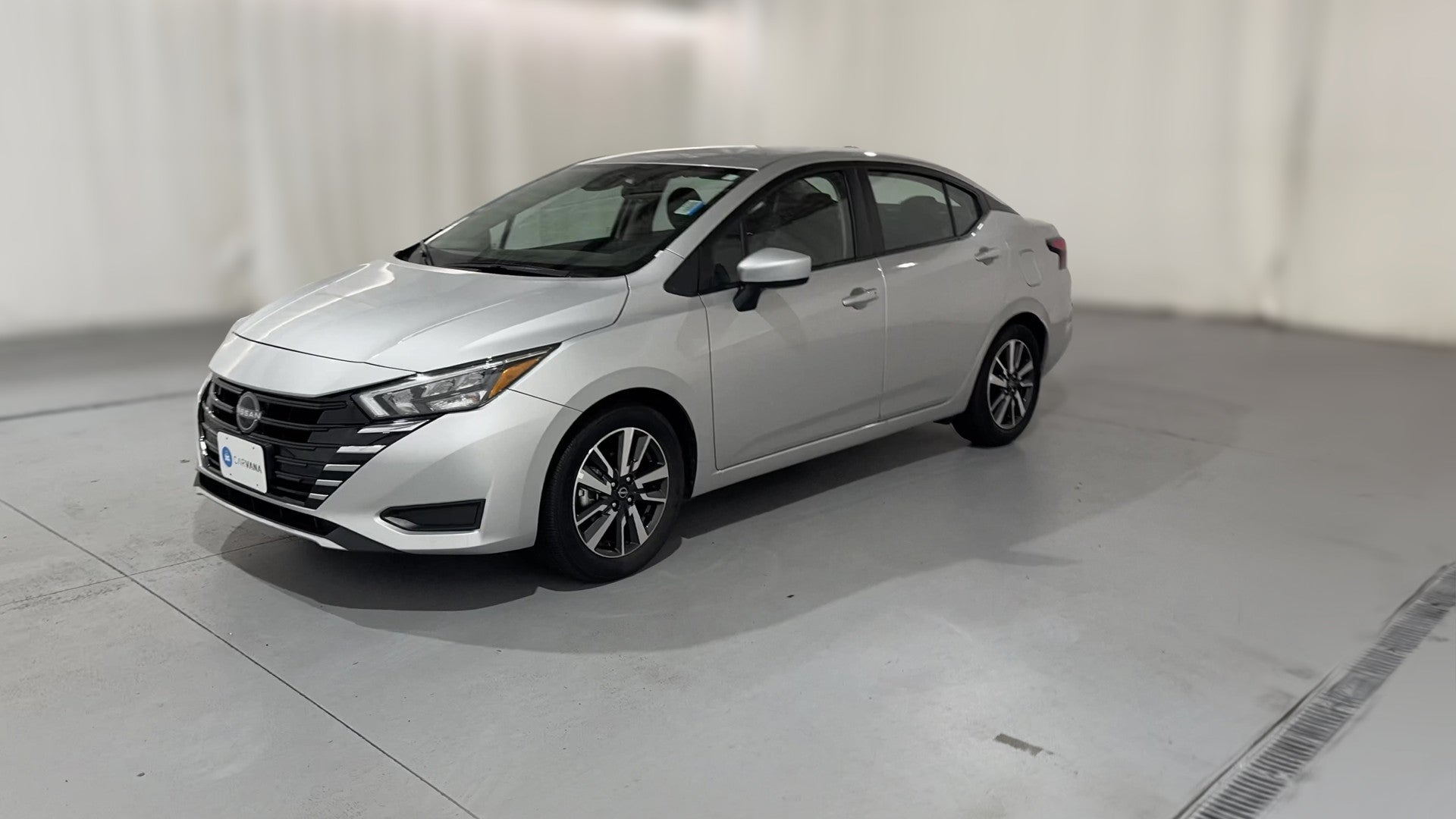 2025 Nissan Versa vehicle photo
