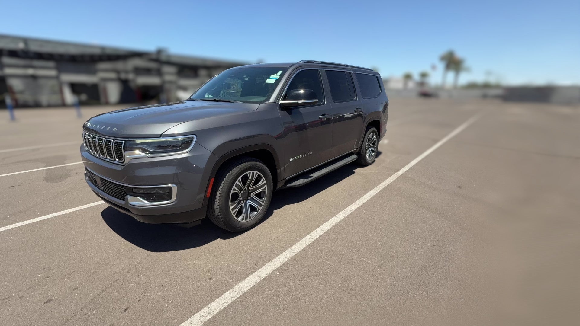 2023 Jeep Wagoneer L vehicle photo