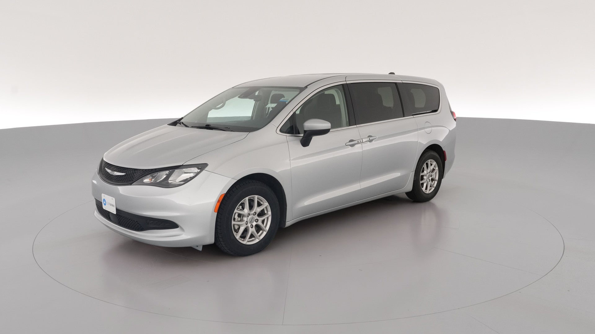2023 Chrysler Voyager vehicle photo