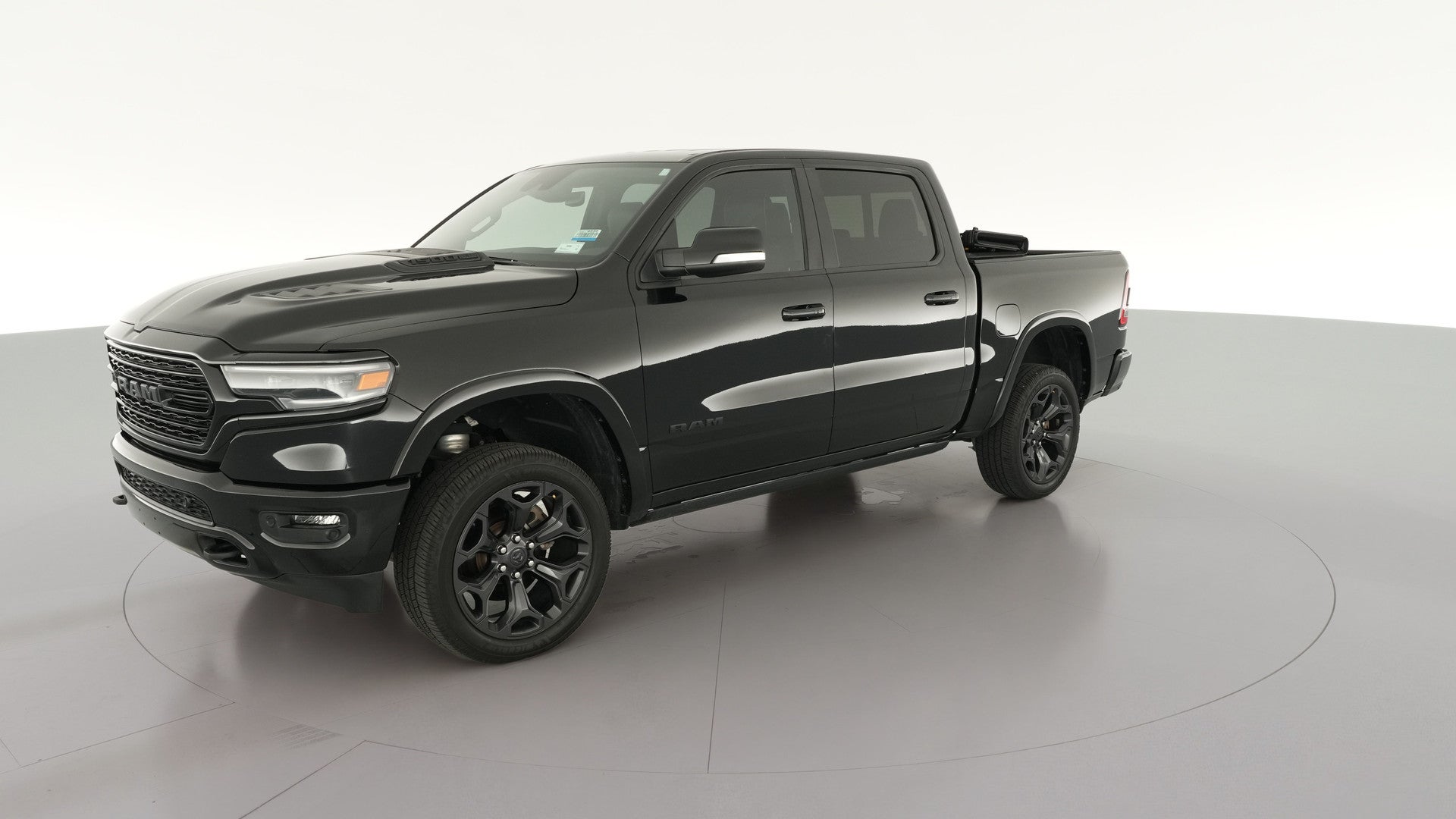 2021 Ram 1500 Crew Cab vehicle photo