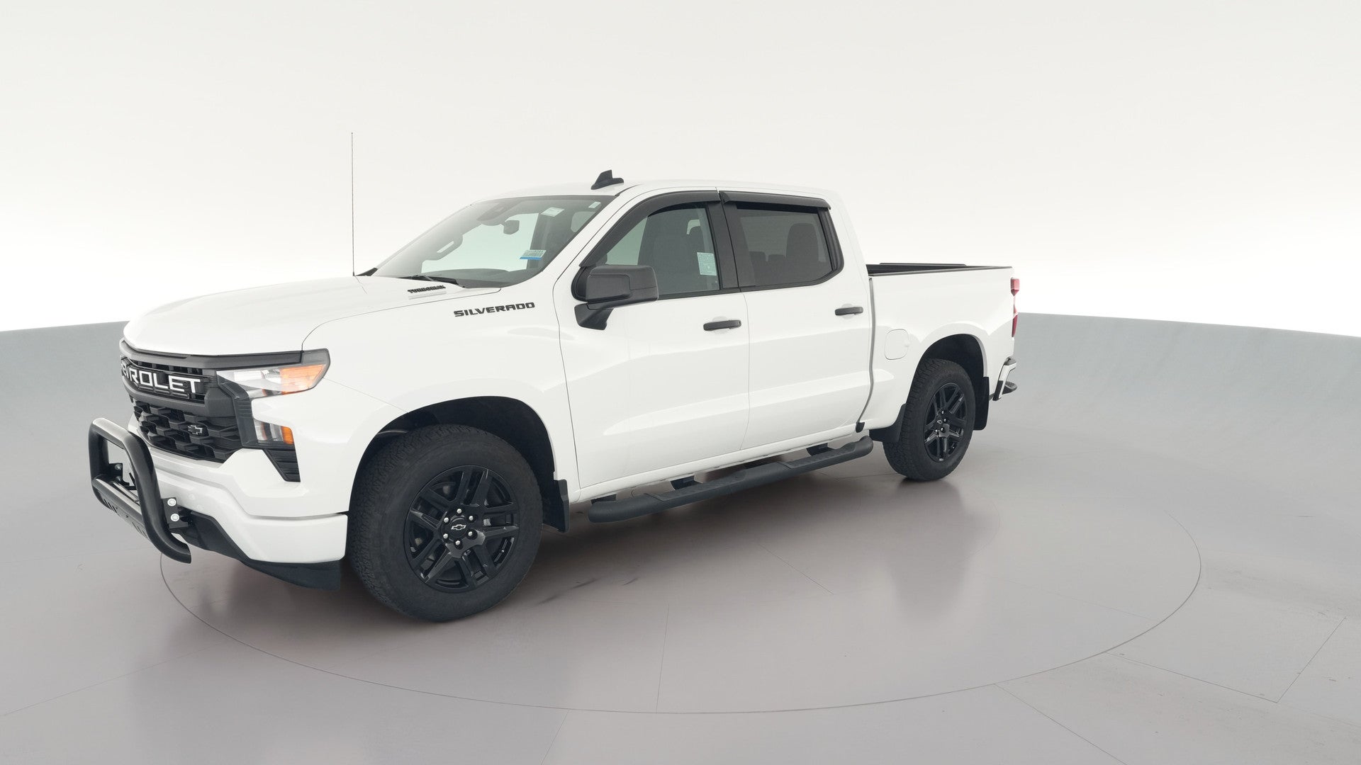 2025 Chevrolet Silverado 1500 Crew Cab vehicle photo