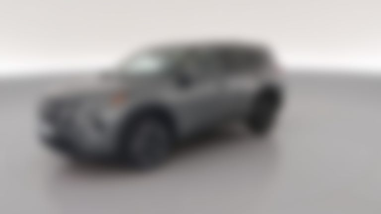 2024 Nissan Rogue vehicle photo