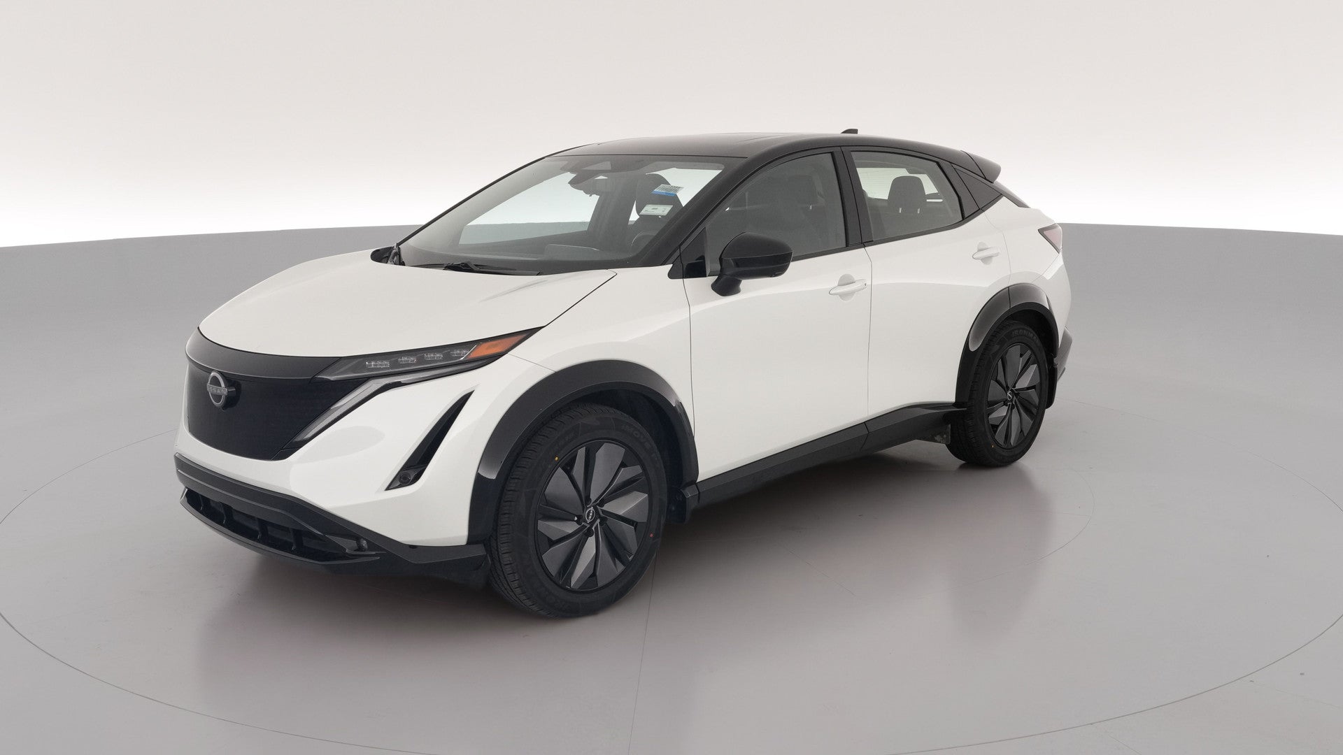 2024 Nissan ARIYA vehicle photo