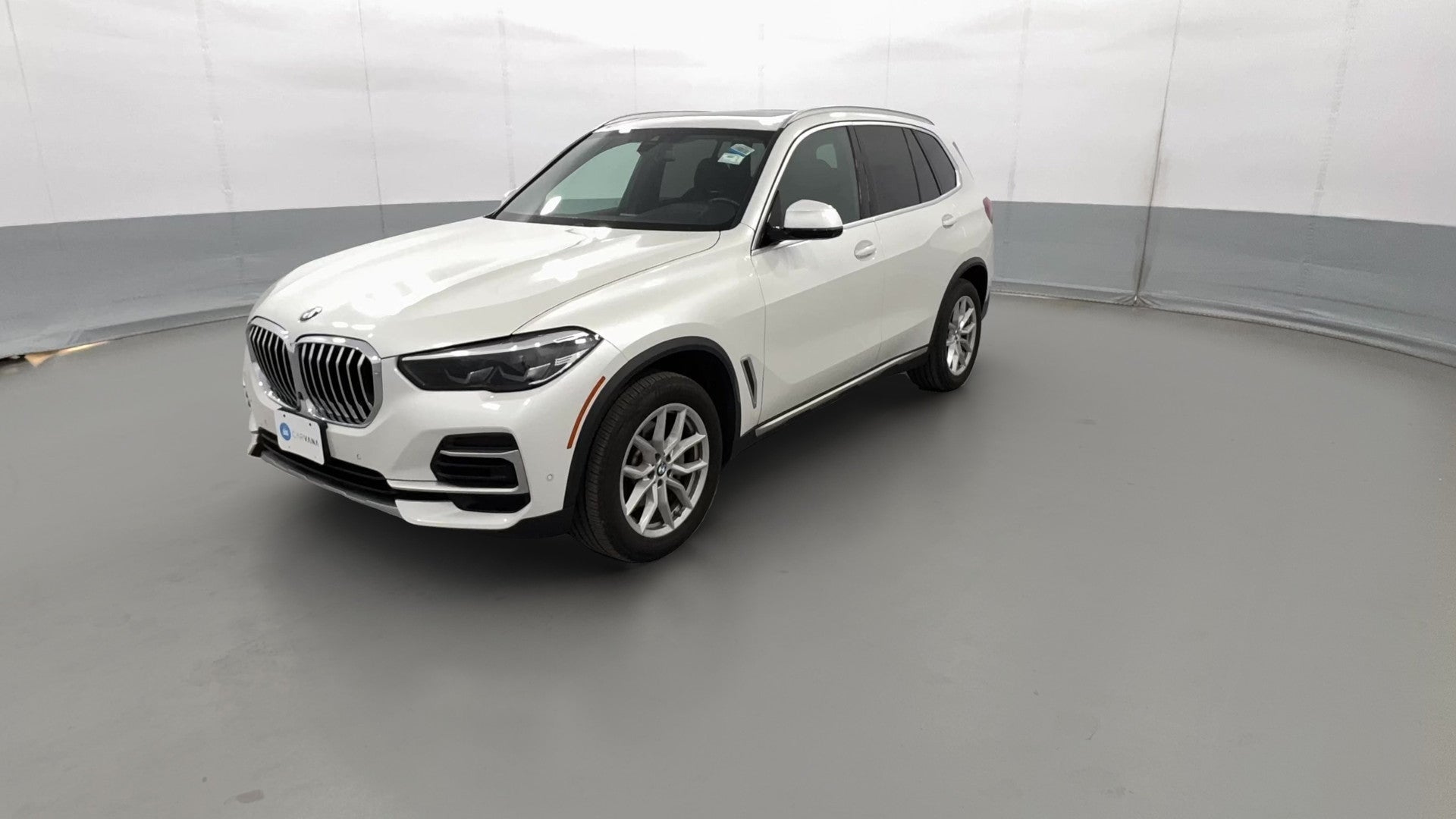 2023 BMW X5 vehicle photo