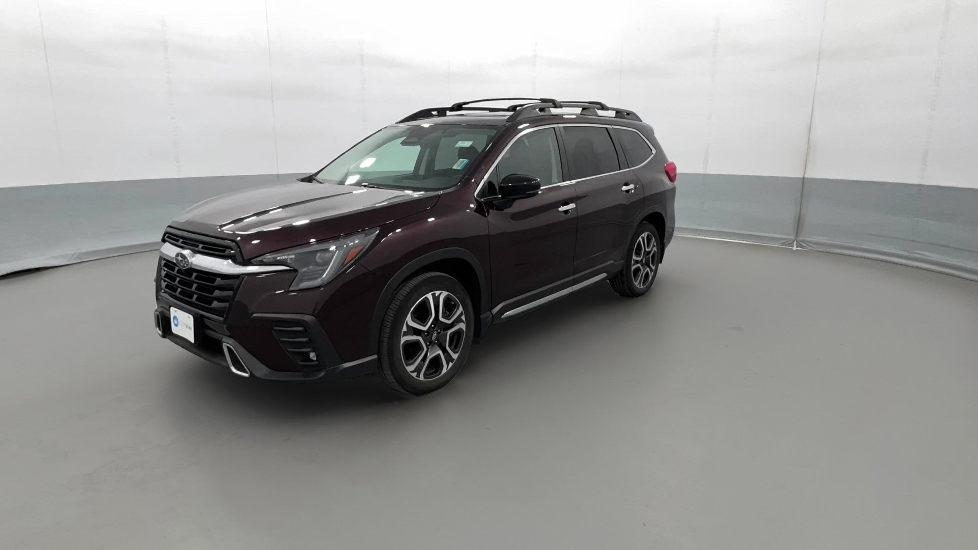 2024 Subaru Ascent vehicle photo