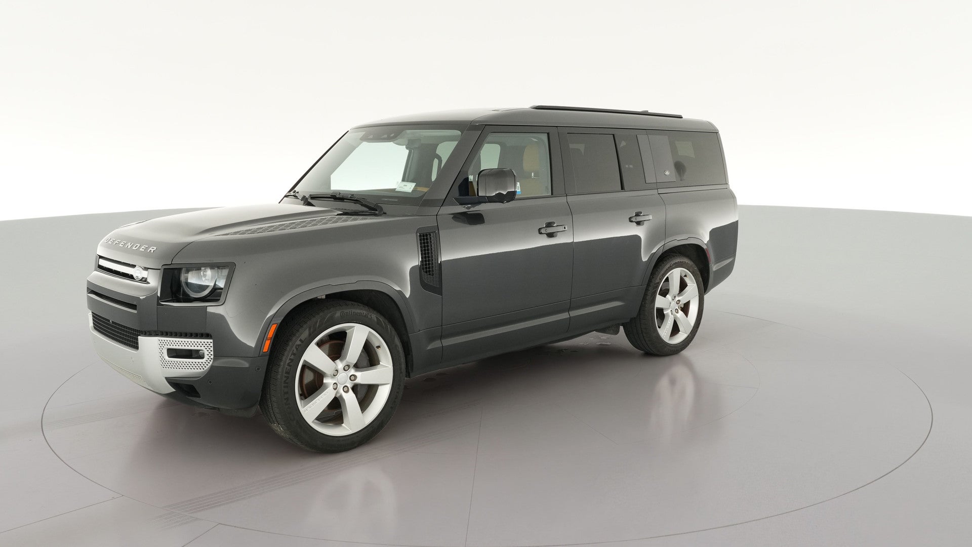 2023 Land Rover Defender 130 vehicle photo