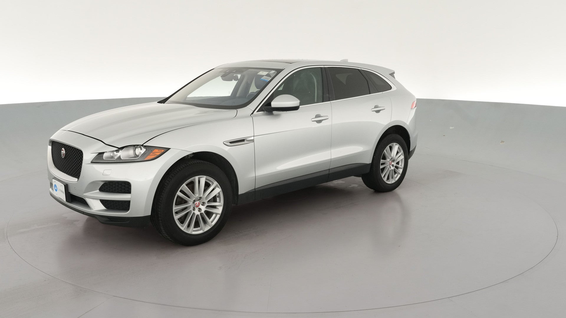 2019 Jaguar F-PACE vehicle photo